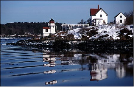 Squirrel Point Light